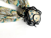 Load image into Gallery viewer, Quinn