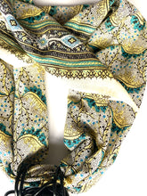 Load image into Gallery viewer, Quinn